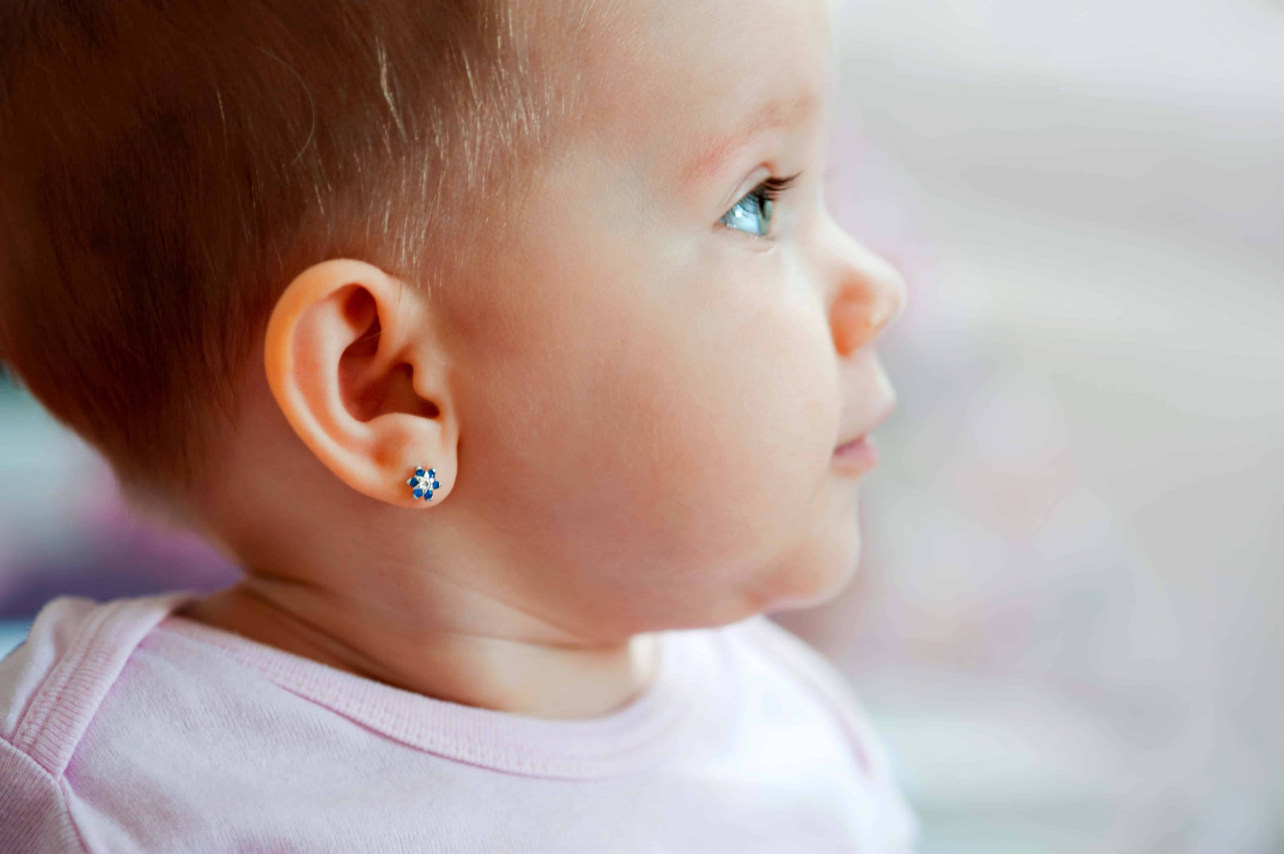 Bebeklerde Kulak Deldirme Hakkında Bilmeniz Gerekenler