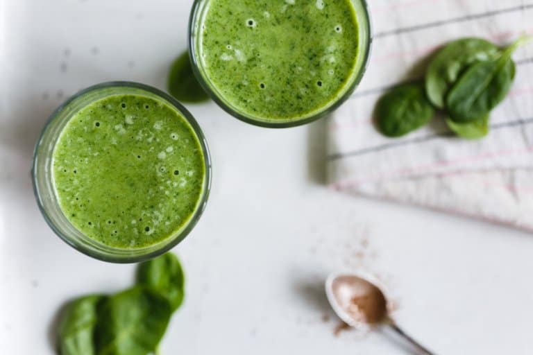 Emziren Anneler Buraya; Anne Sütü Artırıcı Smoothie Tarifleri!