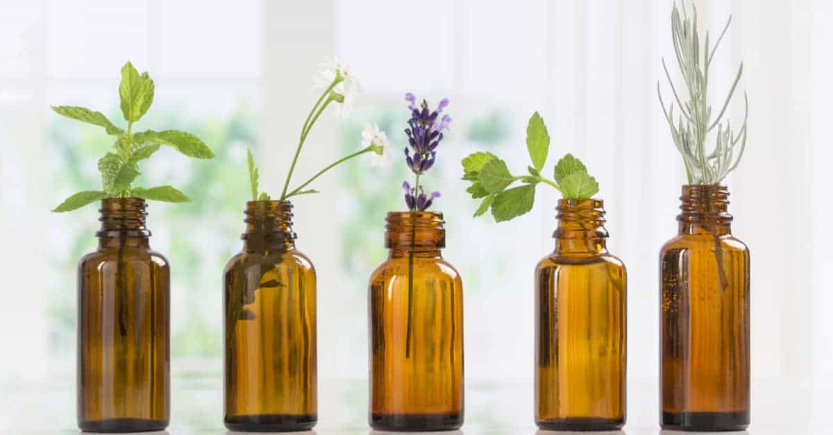 Aroma Terapi Nedir ve Doğumda Nasıl Kullanılır?