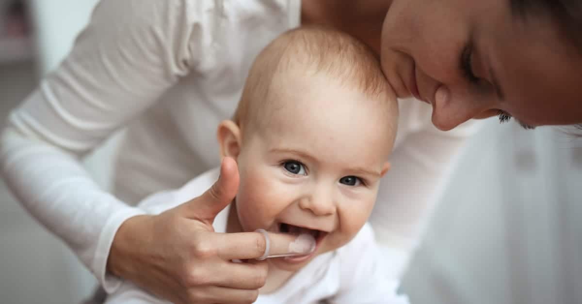 bebeklerde azı dişi çıkarma belirtileri
