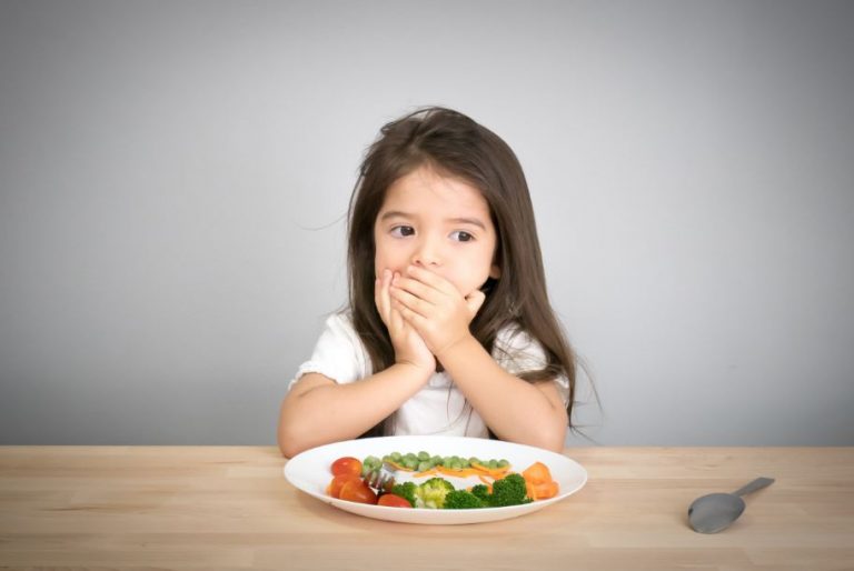 Yemek Seçen Çocuk İçin Uygulayabileceğiniz Taktikler